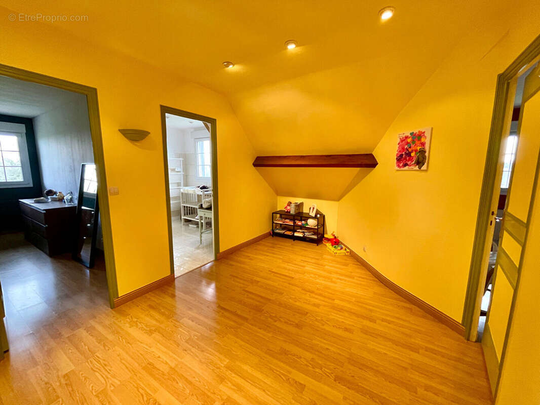 Maison à TILLY-SUR-SEULLES