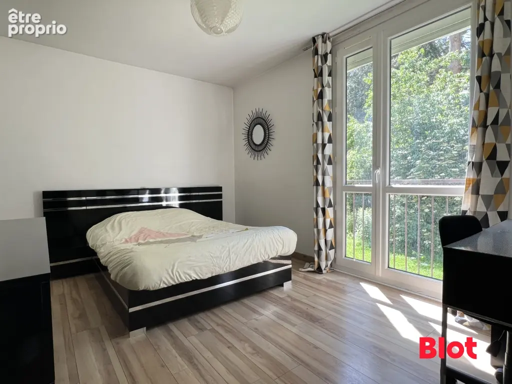 Appartement 4 pièces 73 m² à vendre à Rennes (35200) - photo 8