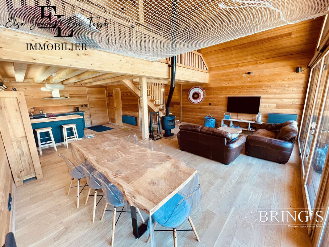 Maison 123 m² à La Cluse  - photo 5