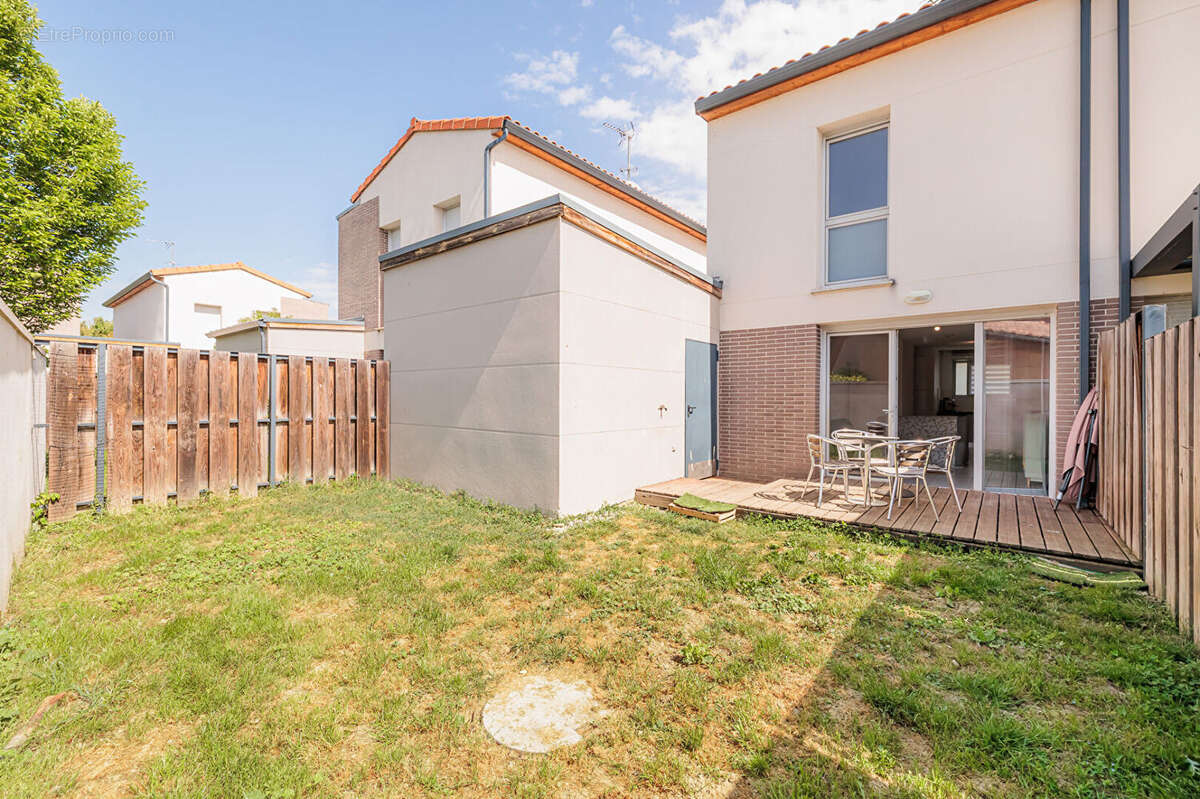 Maison à VILLENEUVE-TOLOSANE