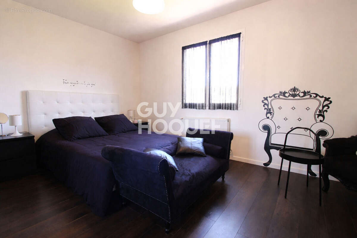 Maison à VERNEUIL-L'ETANG