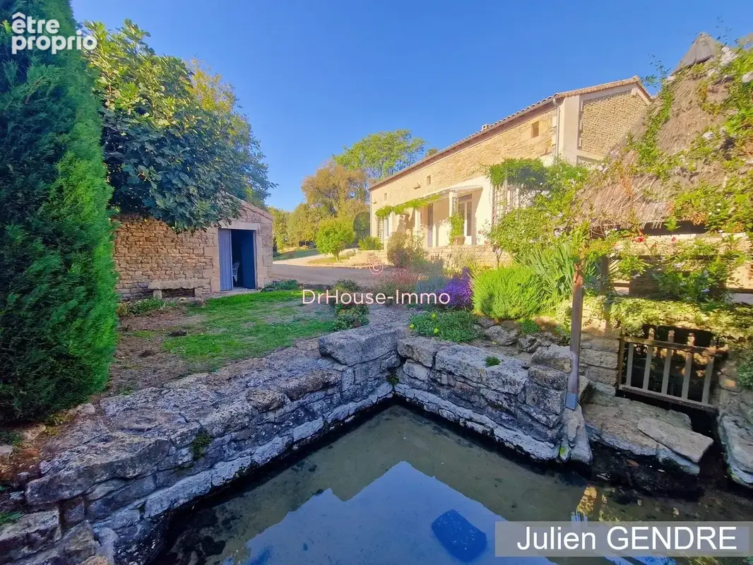 Photo Maison à Celles-Sur-Belle au prix de 241 000€
