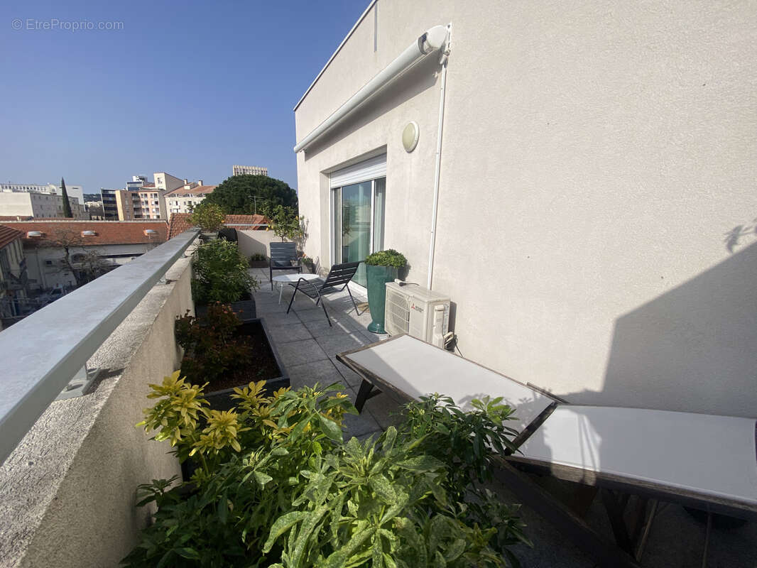 Appartement à NIMES