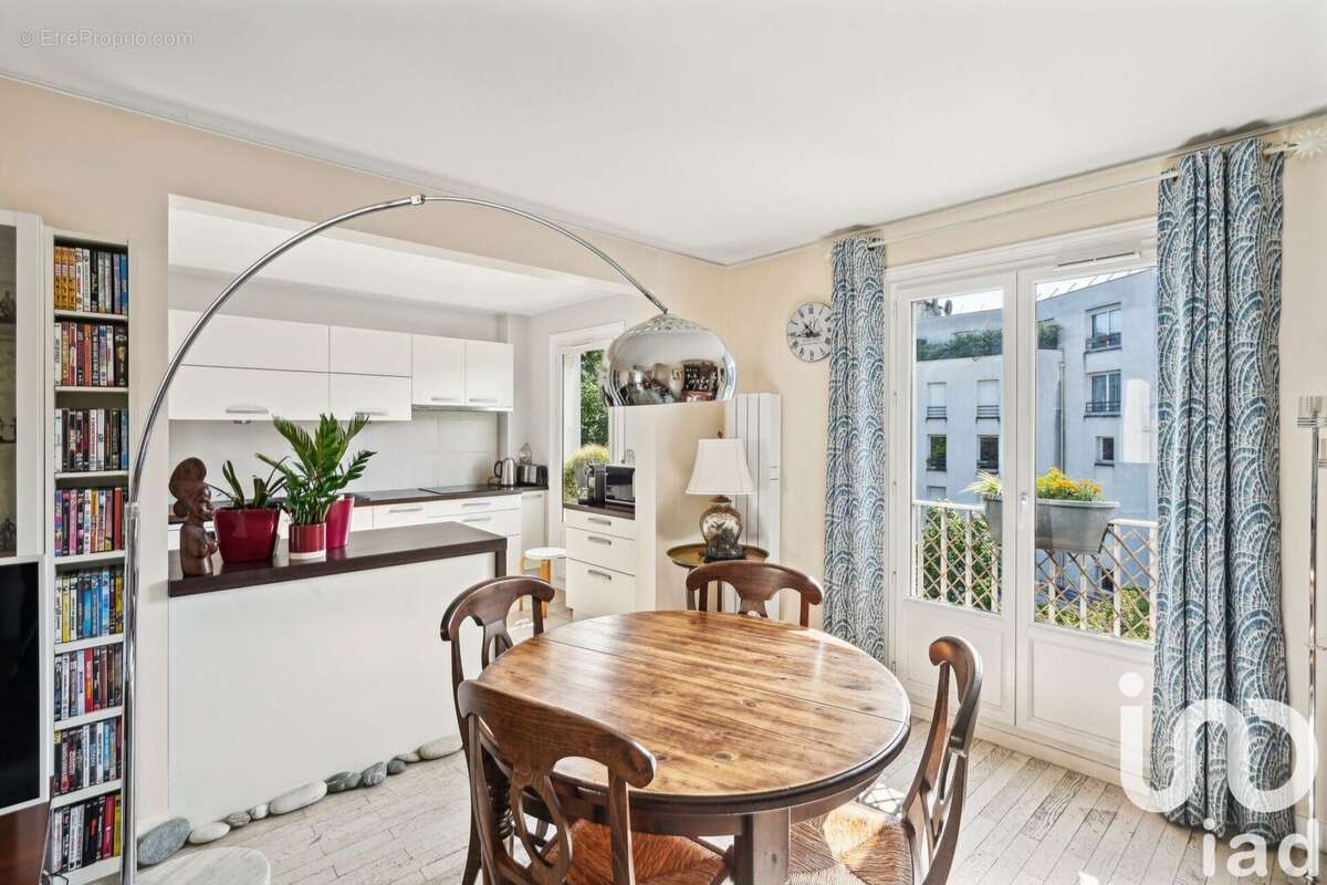 Photo 3 - Appartement à SURESNES