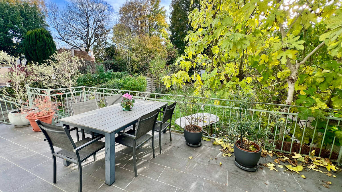 Maison à RUEIL-MALMAISON