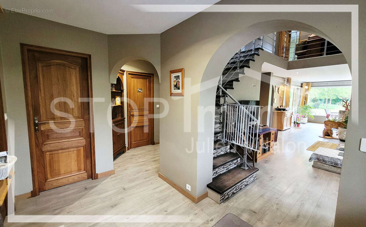 Maison à ESTREELLES