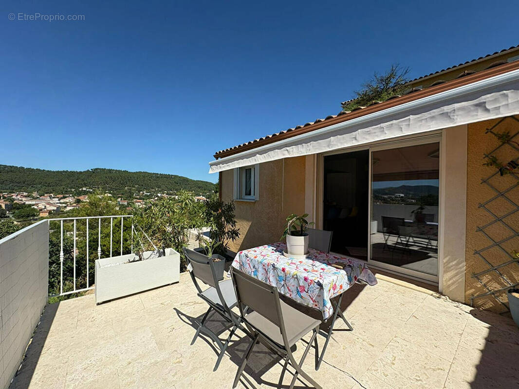 Maison à SAINT-MARTIN-DE-VALGALGUES