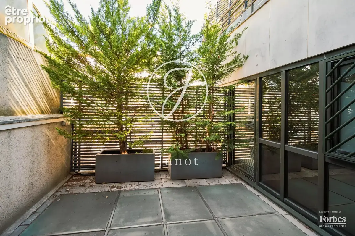 Paris 16e - PASSY - Appartement - 7 pièces - 284,31m² - 4/5 chambres - 4 terrasses - Aperçu tour Eiffel - photo 36