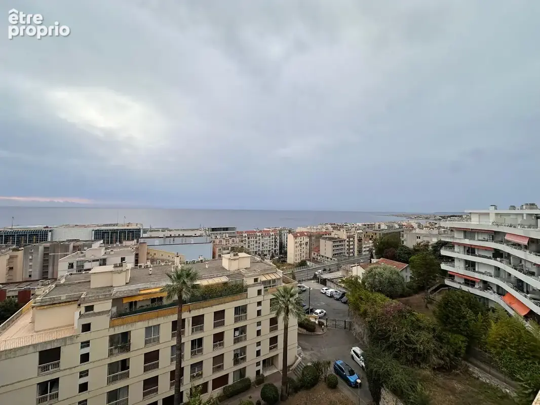 Nice ouest   magnan   petit fabron  dernier étage  vue panoramique baie des anges - photo 2