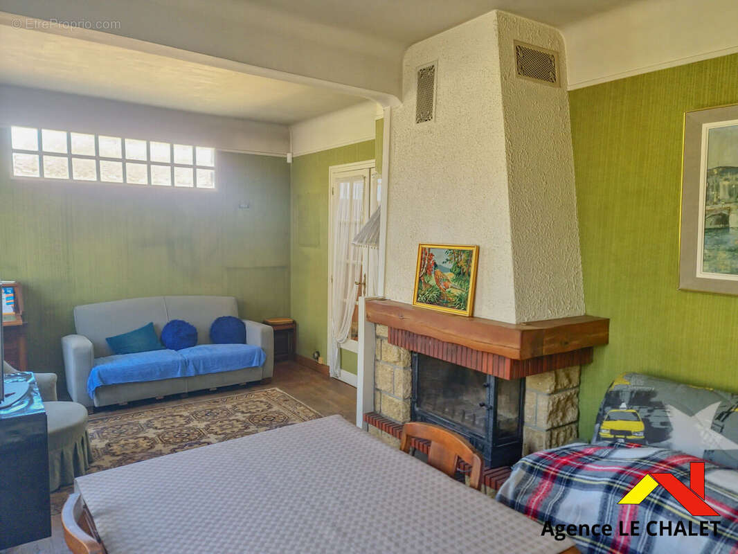 Maison à VILLENEUVE-LE-ROI