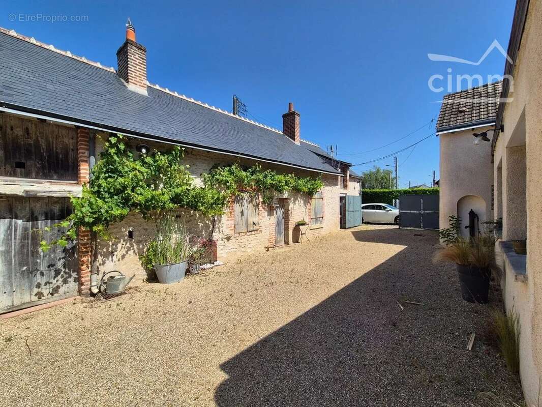 Blois à vendre Maison 3 chambres avec piscine - photo 14