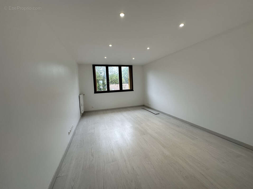 Appartement à CHEVREUSE