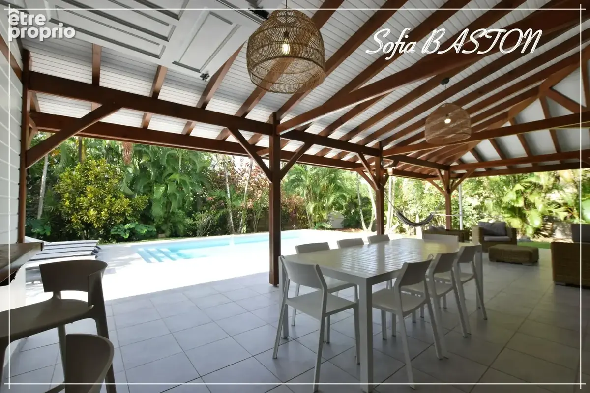 LES TROIS ILETS VILLA P6 bis -165 m² Hab / - Terrain de 986 m² - Piscine - Plain pied - A Vendre Martinique (972) - photo 22