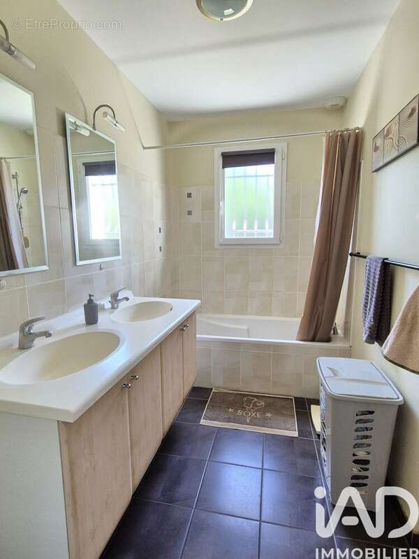 Maison 88 m² à Aussillon  - photo 9