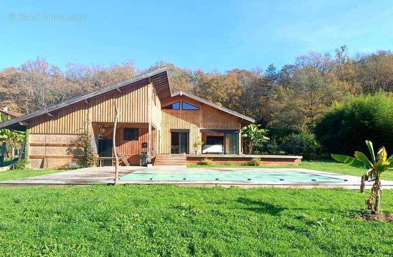 Maison à AIRE-SUR-L'ADOUR