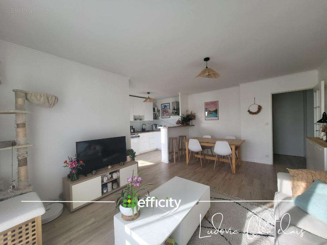 Appartement à NOYAL-CHATILLON-SUR-SEICHE