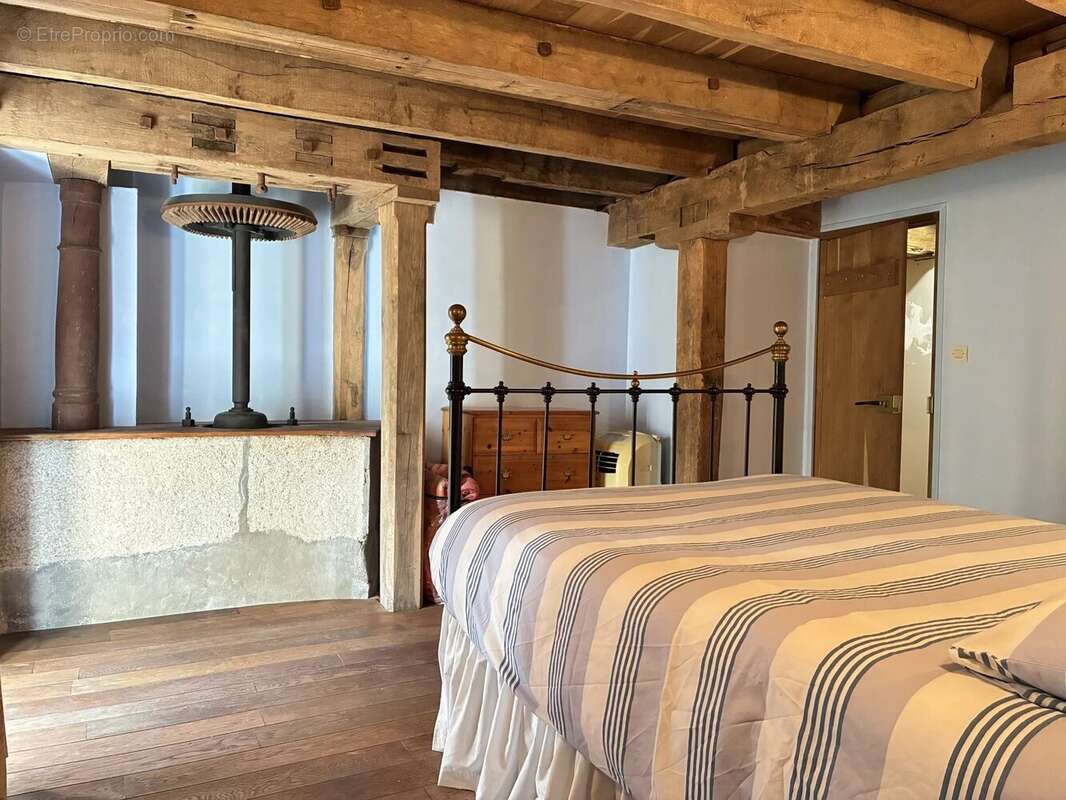 Maison à L&#039;ISLE-JOURDAIN