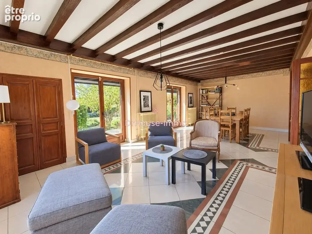 Maison 7 pièces 170 m² à vendre à Saint-Remy (71100) - photo 7