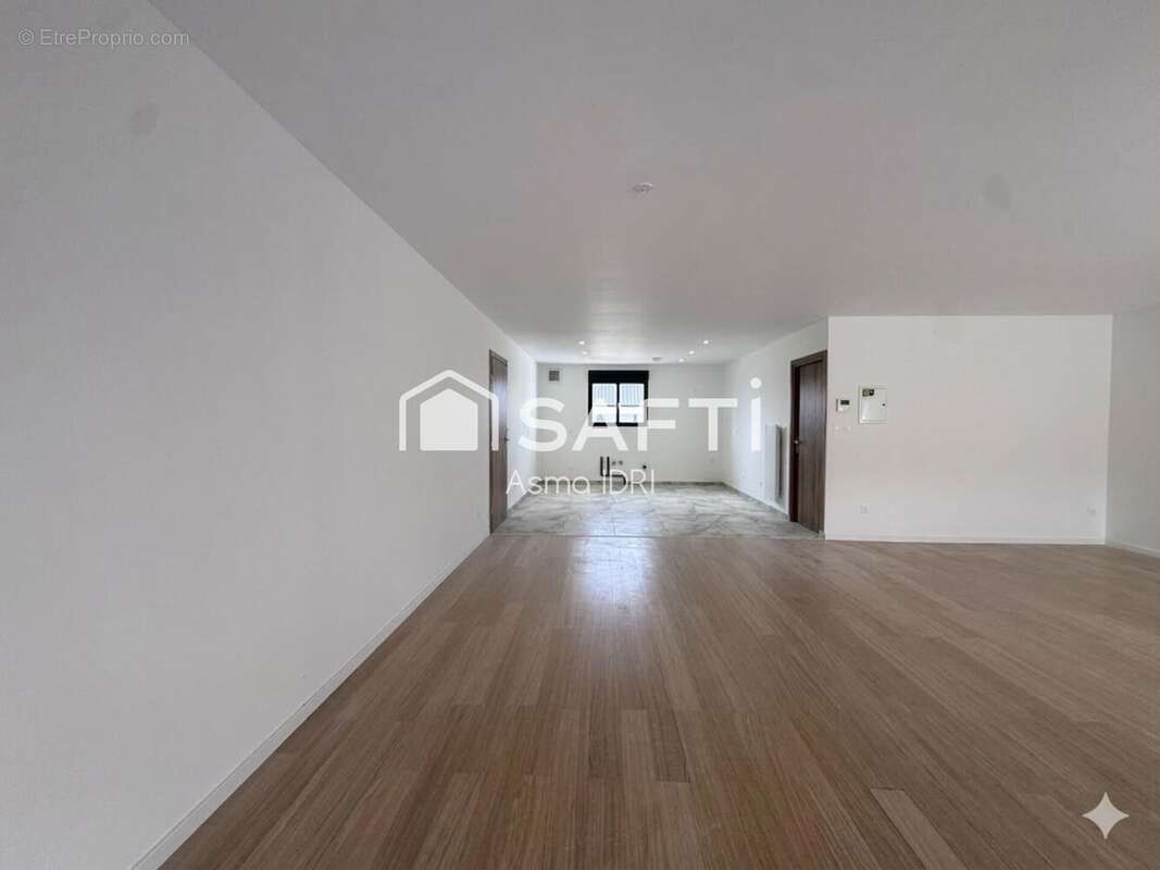 Photo 2 - Maison à OIGNIES