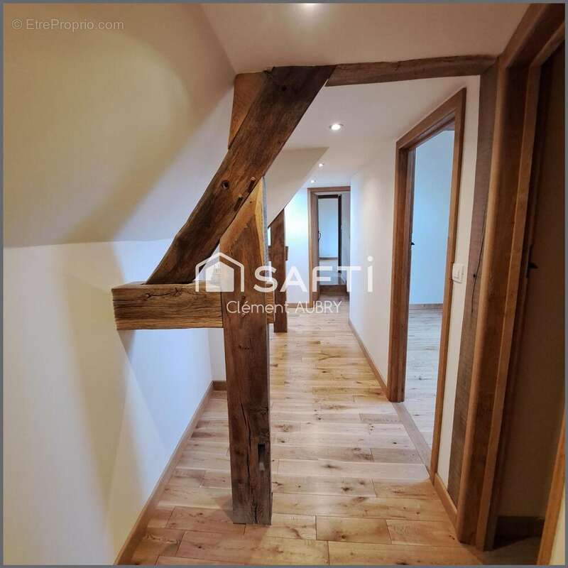 Photo 8 - Maison à MARTIGNE-FERCHAUD