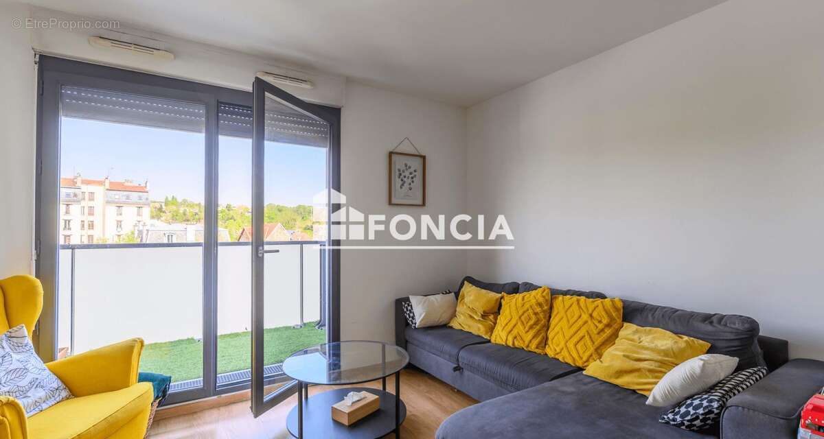 Appartement à LE RAINCY