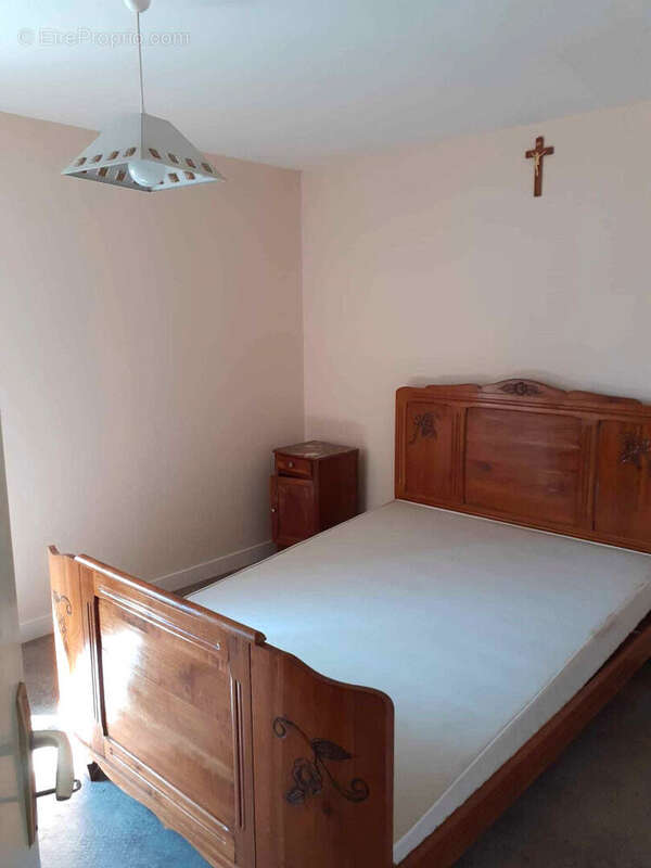 Maison à NIEUL-LE-DOLENT