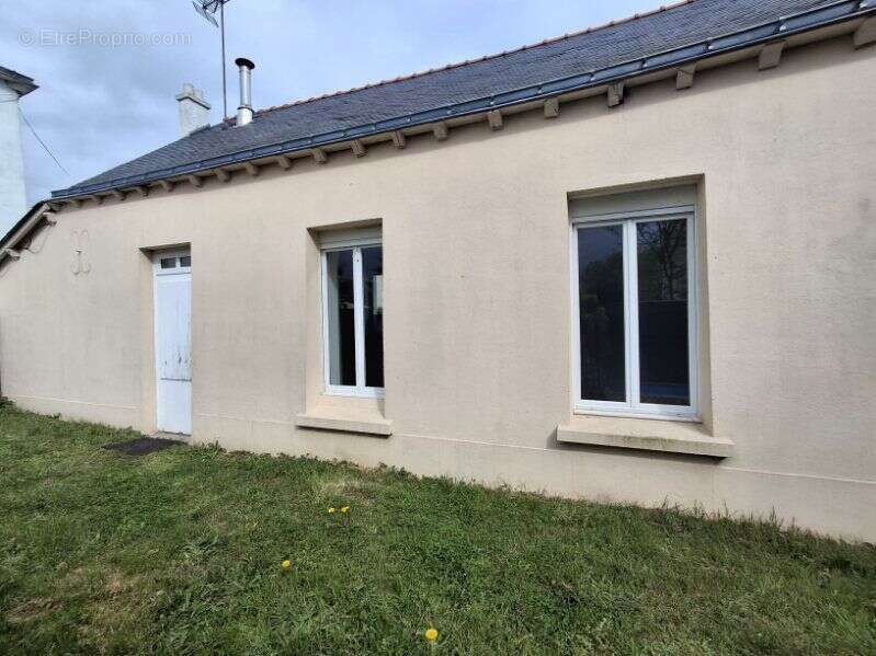 Maison à ISSE