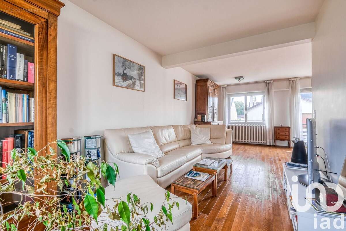 Photo 3 - Maison à CONCHES-SUR-GONDOIRE