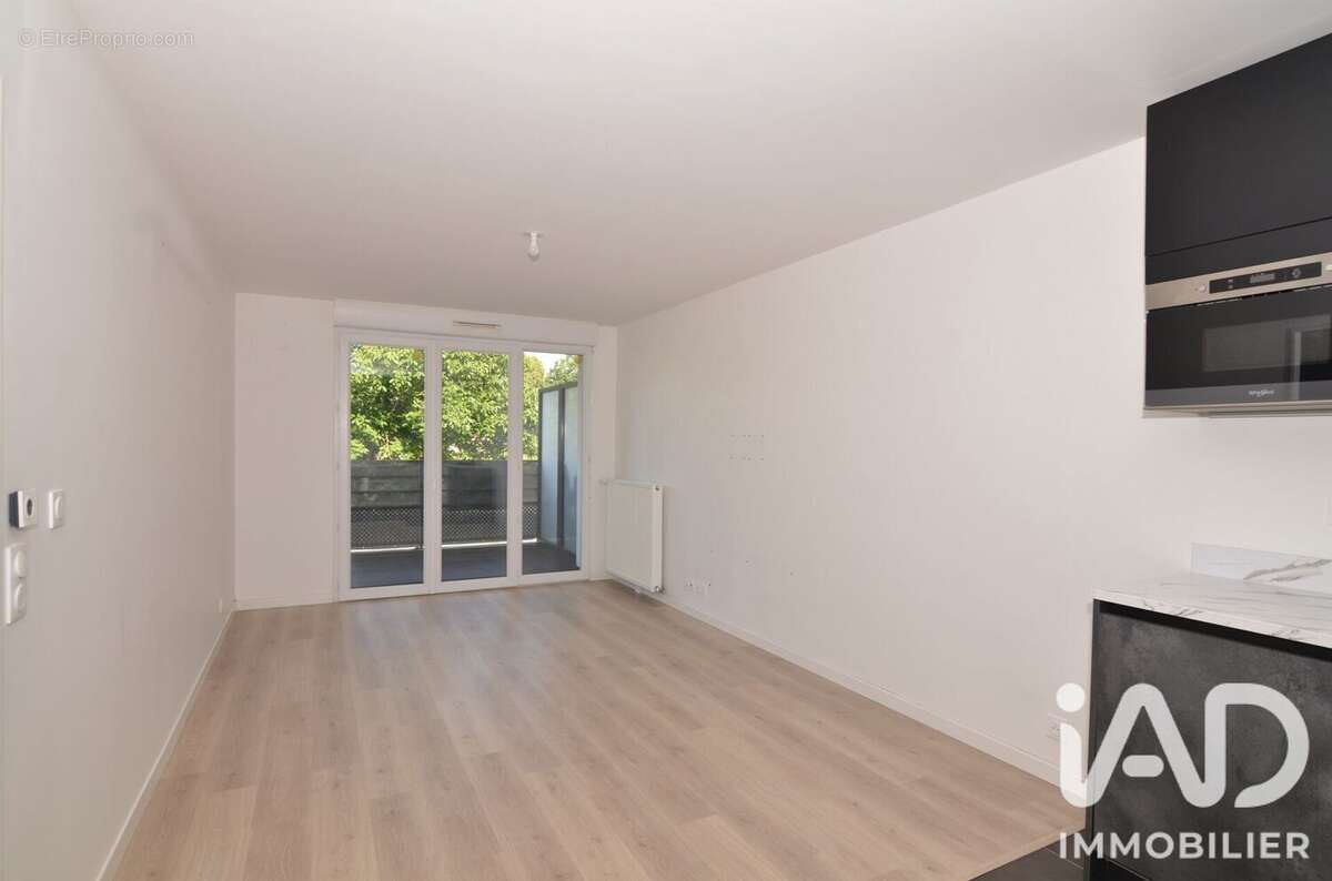 Appartement 57 m² à Villeneuve-Saint-Denis  - photo 8