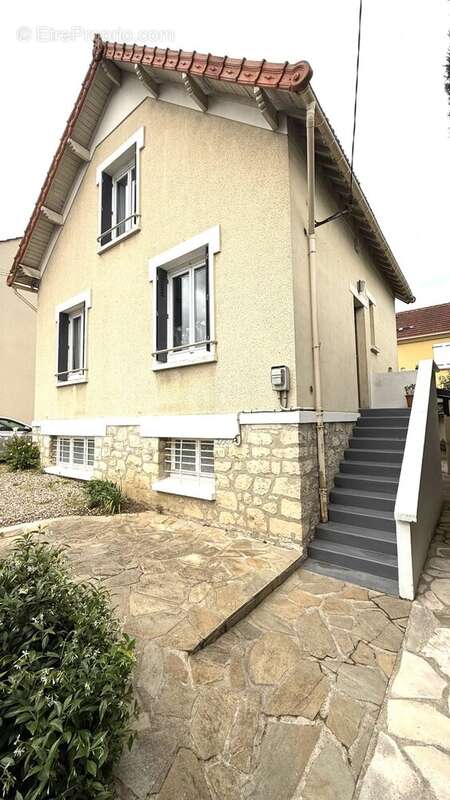 Maison à SAINT-BRICE-SOUS-FORET