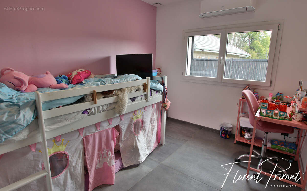 Maison à vendre 5 pièces CULOZ (01) - photo 9