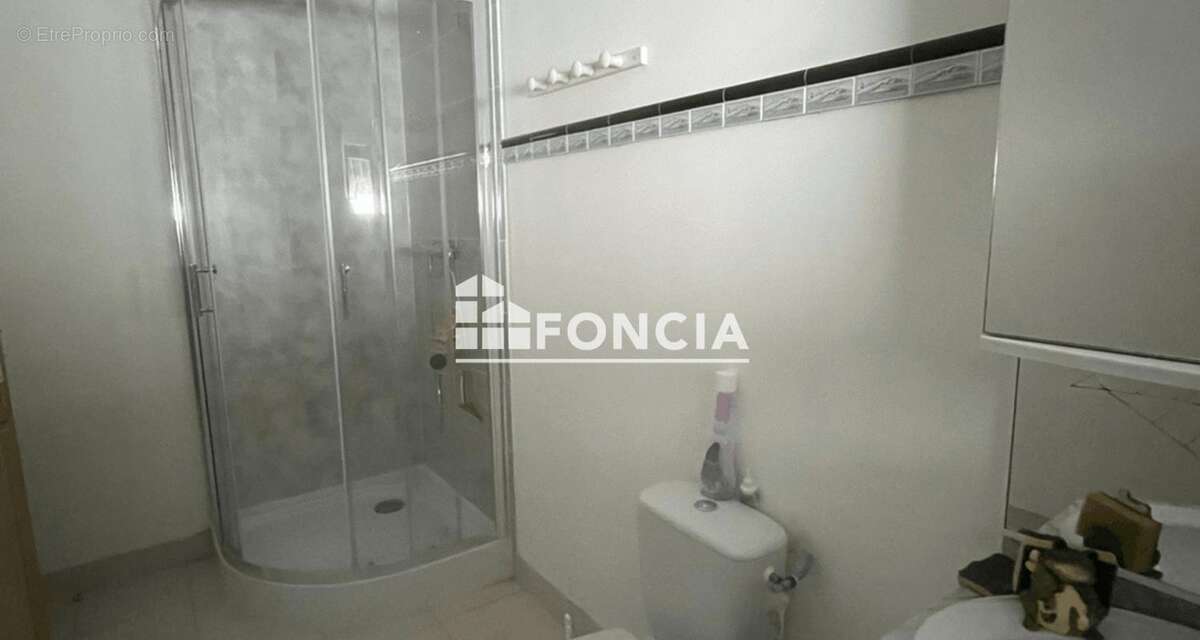 Maison à FRESNAY-SUR-SARTHE