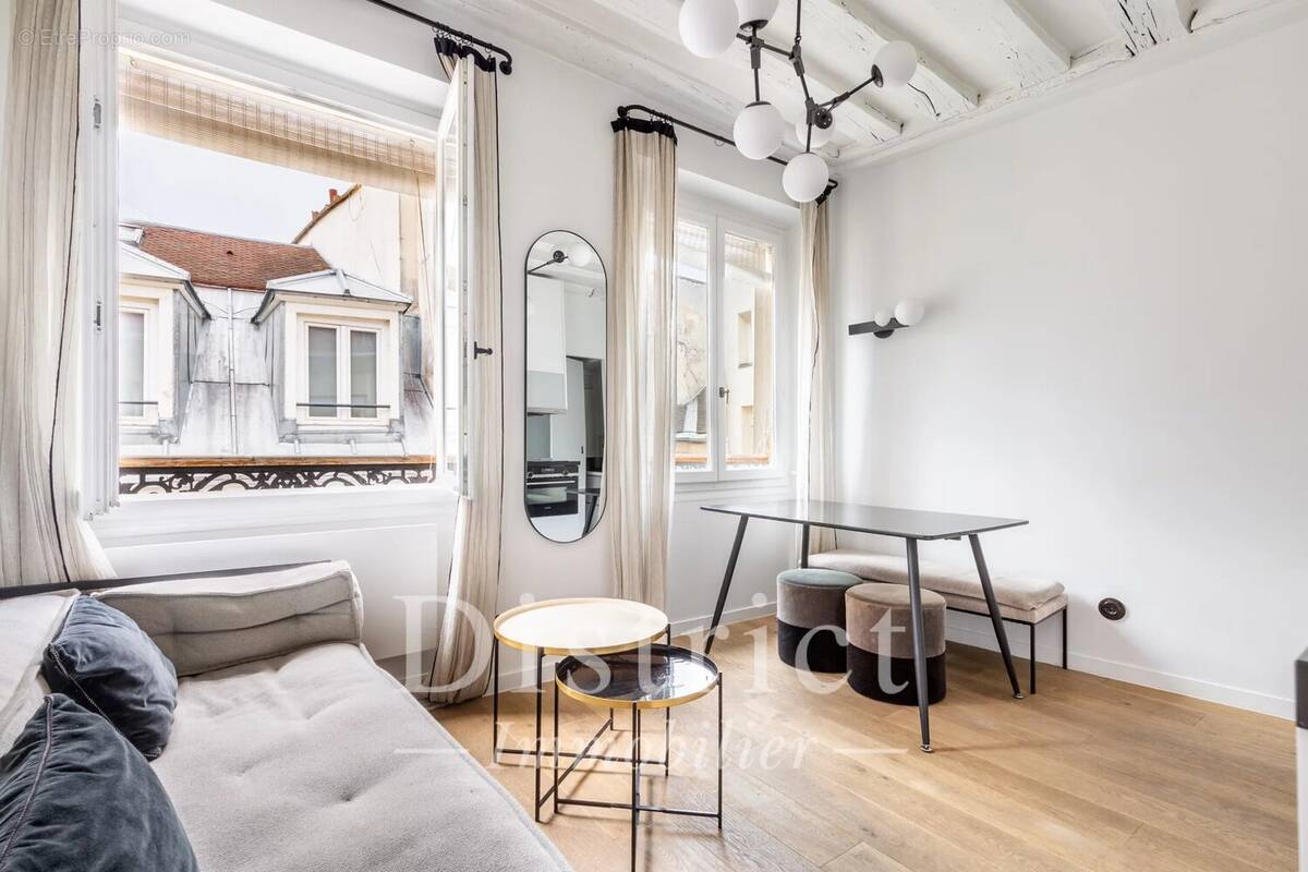 Appartement à PARIS-4E