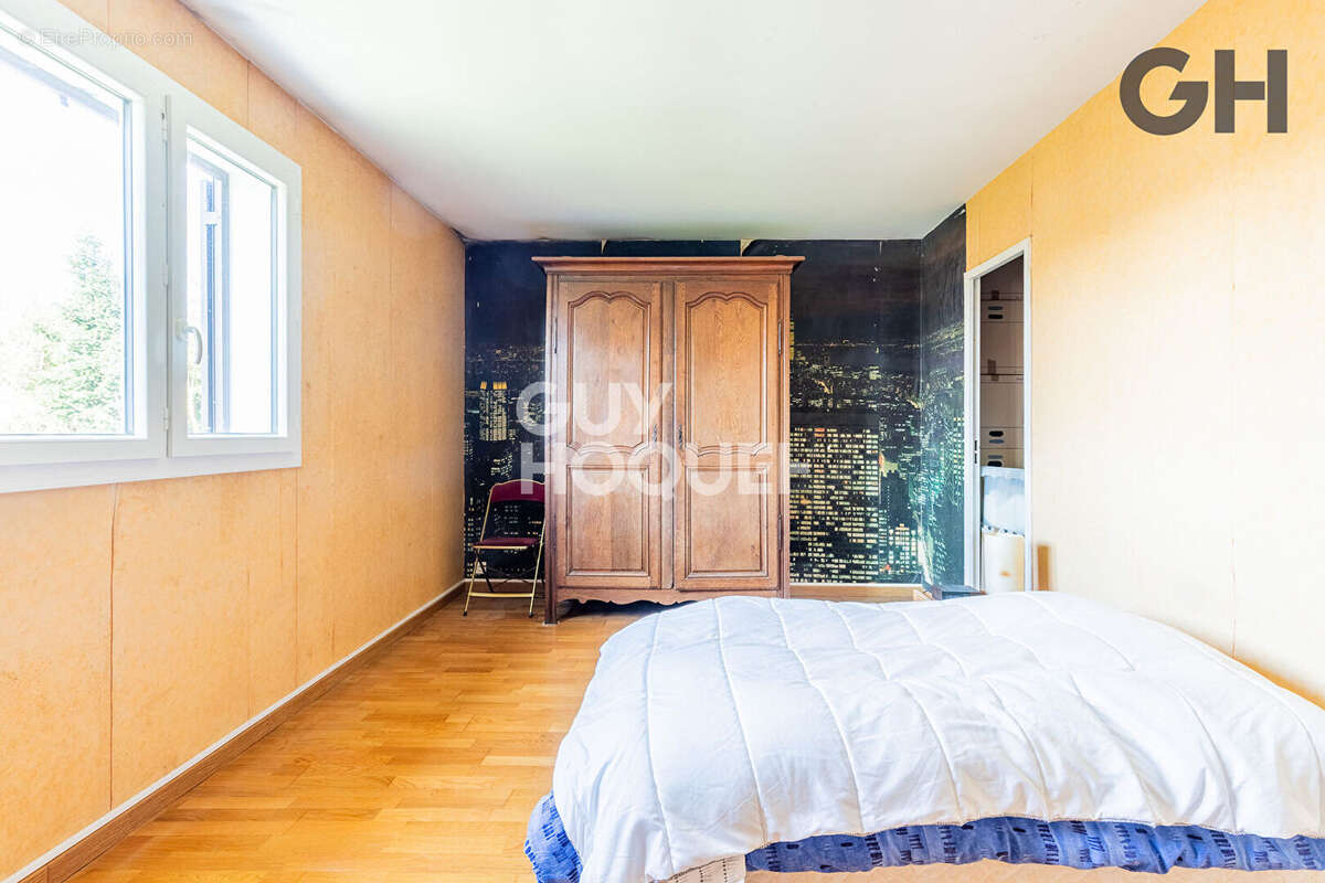 Maison à SOISY-SUR-SEINE