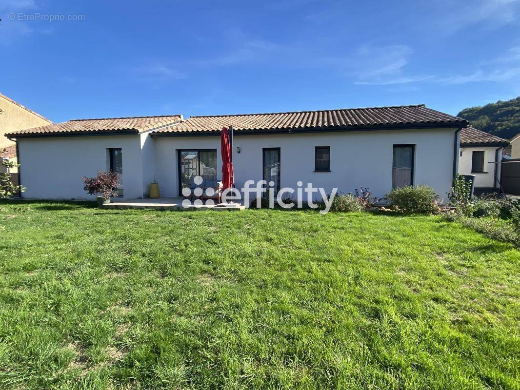 Maison à LOUBIERES