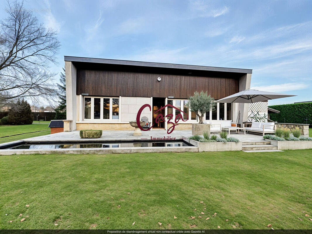 Maison à FARGUES-SAINT-HILAIRE