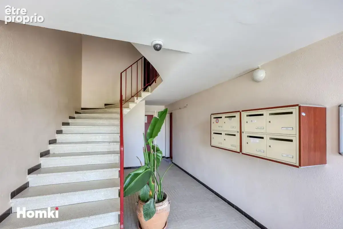 Appartement T4 de 71 m² à Le Pradet 83220, Rue Eugène Fromentin - photo 12