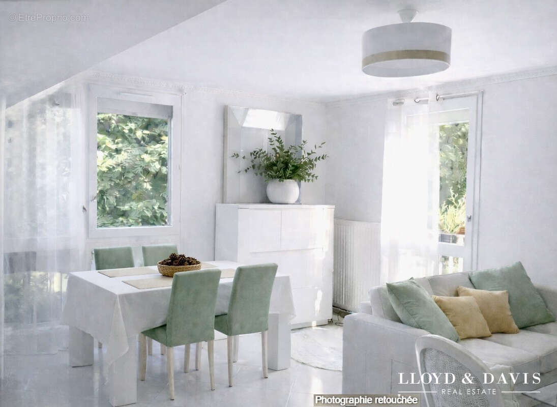 Suggestion aménagement salon/salle à manger - Appartement à SOISY-SUR-SEINE