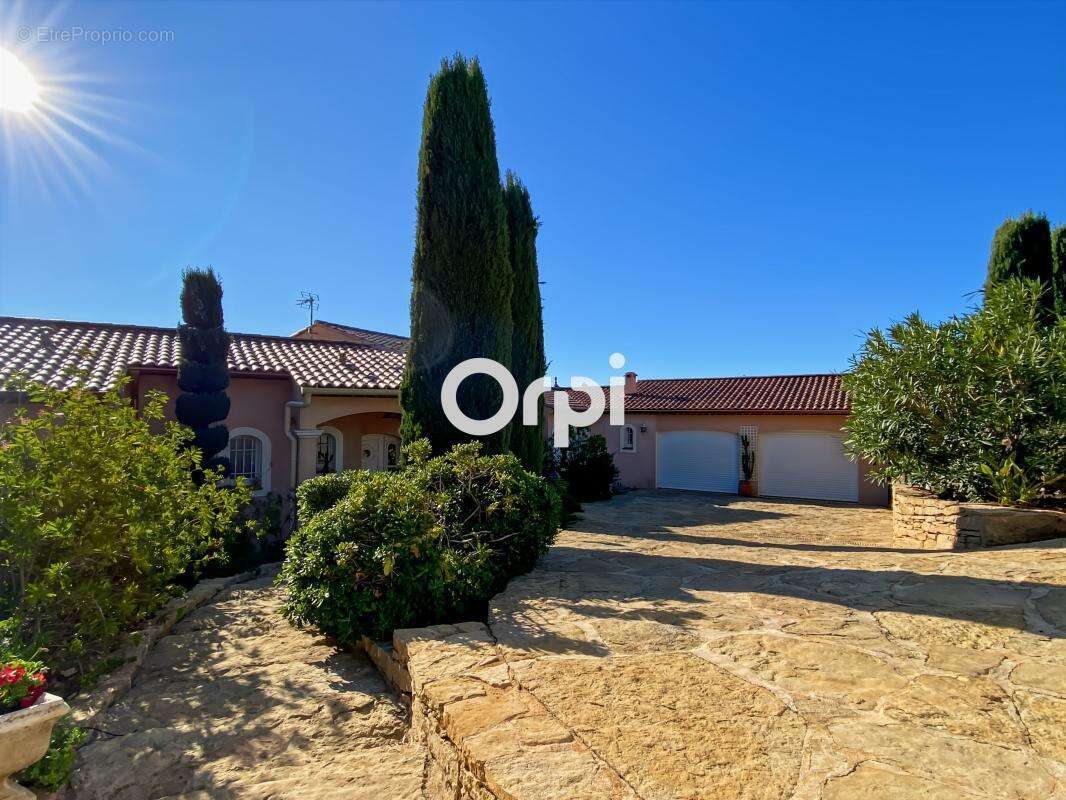 Maison à LA CADIERE-D&#039;AZUR