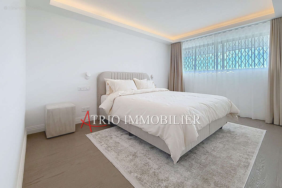 Appartement à VILLENEUVE-LOUBET