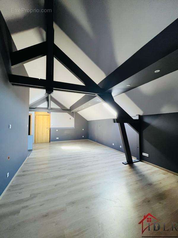 Maison à MAGNY-VERNOIS