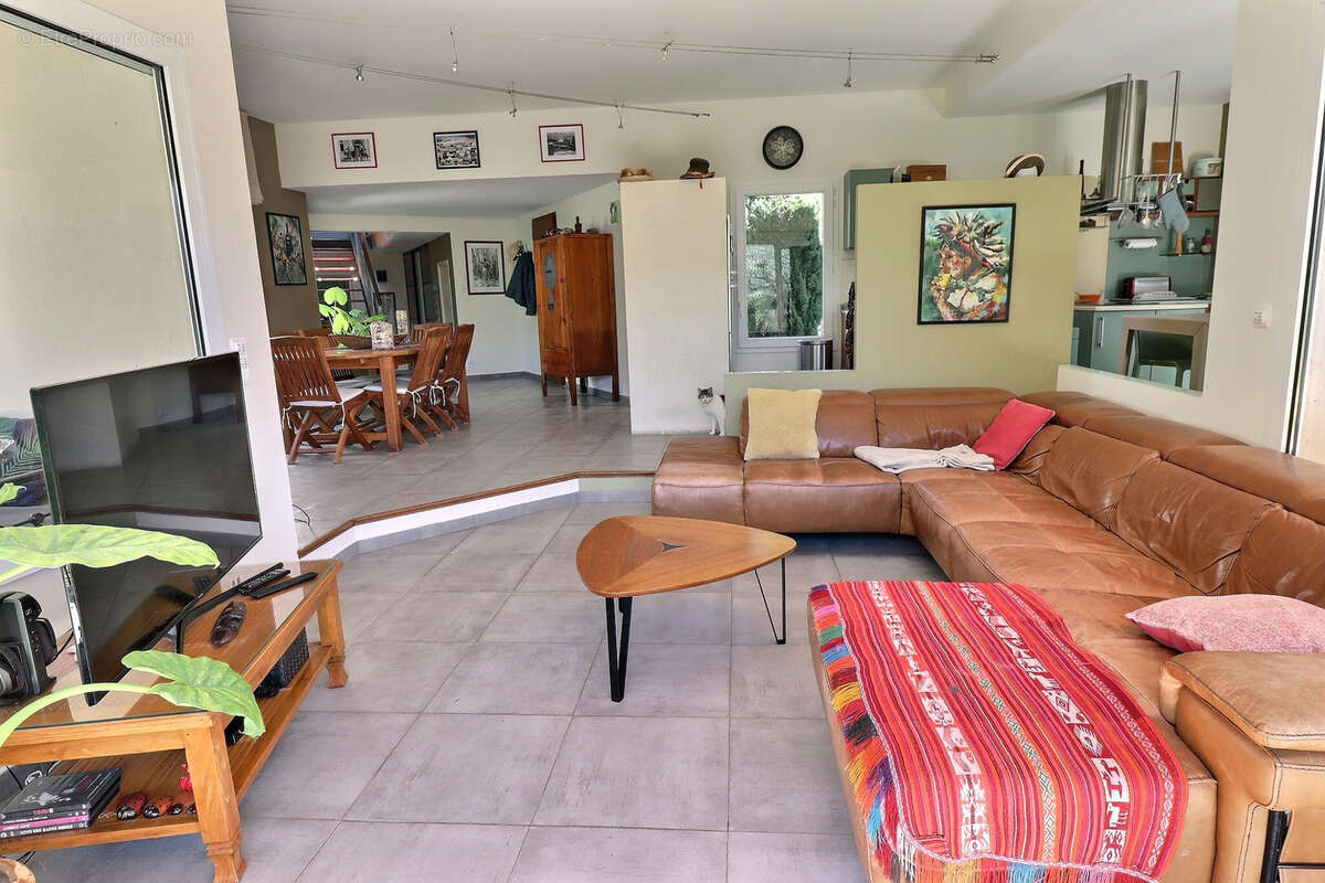 Maison à SAINT-DREZERY