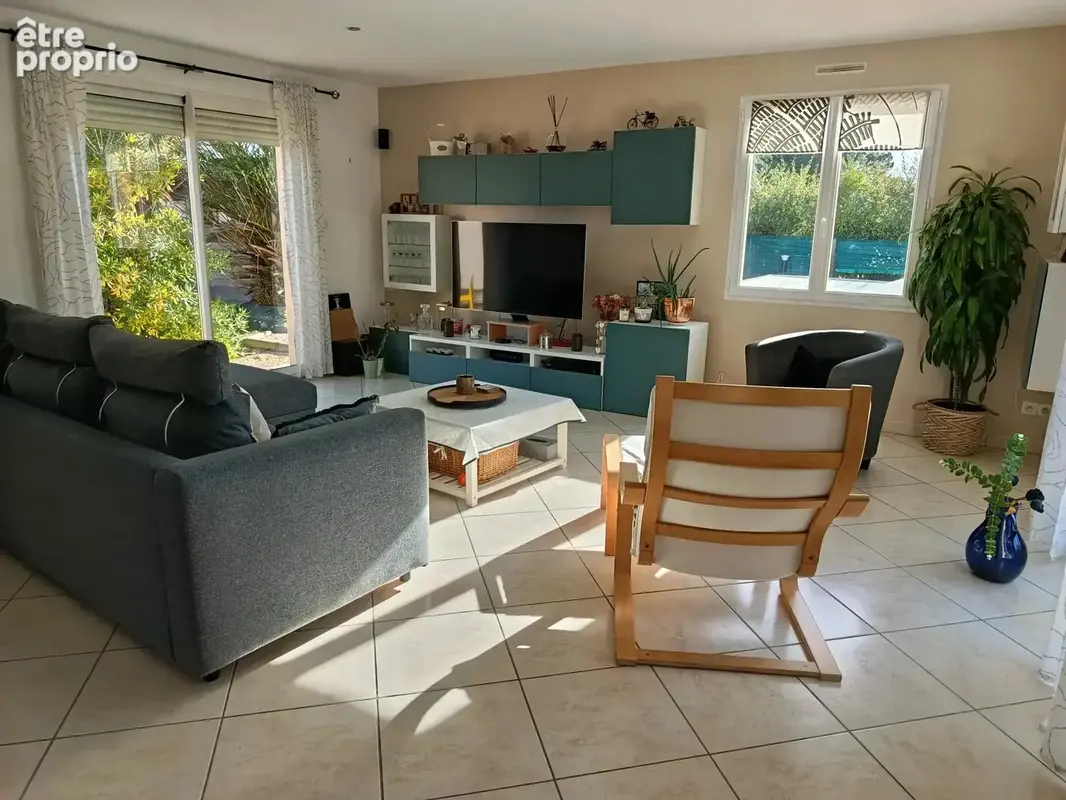 Maison - 6 pièces - photo 2