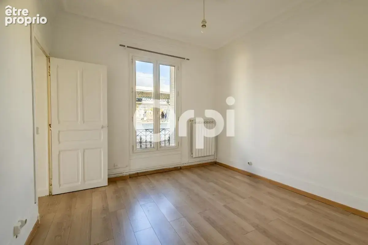Appartement À Vendre - photo 8