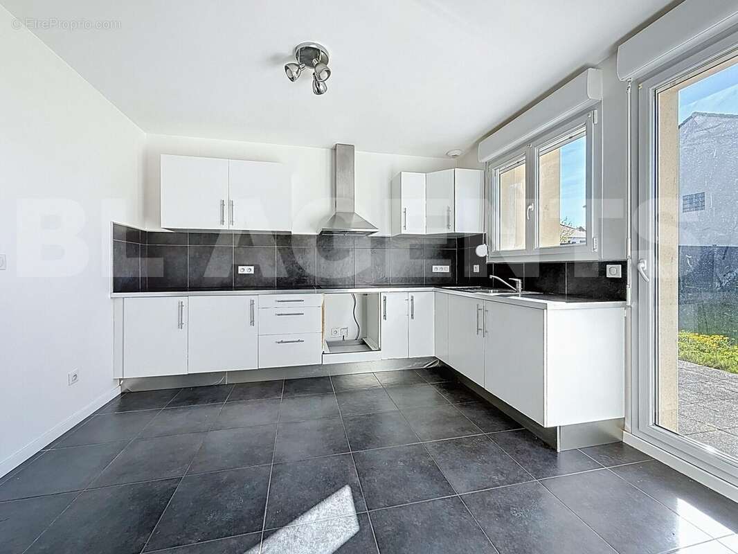 gsell_00016_5f59efd - Maison à HUSSIGNY-GODBRANGE