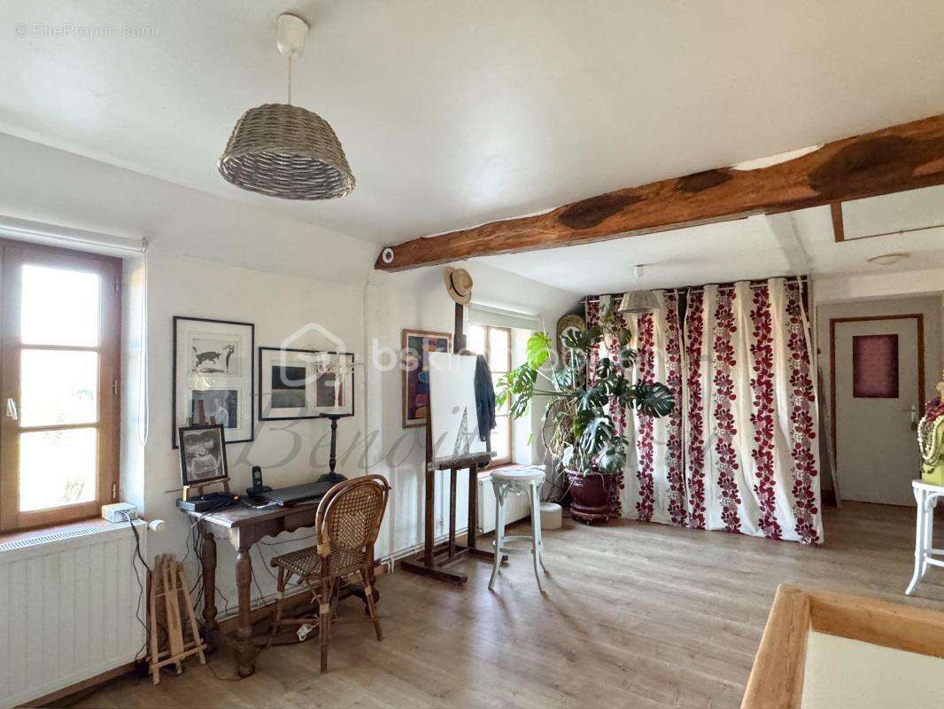 Maison à JOUY-SUR-MORIN