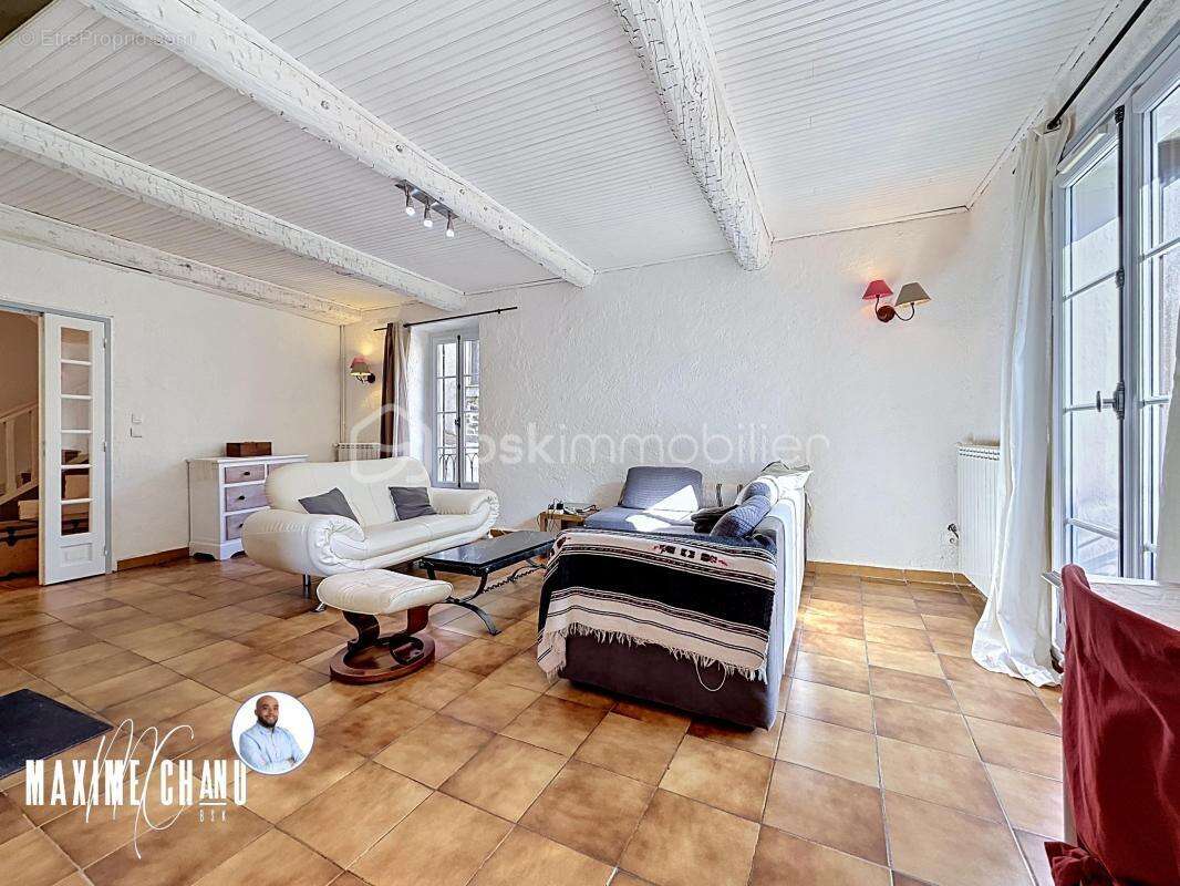 Maison de village avec garage et exterieurs à PERET - photo 4