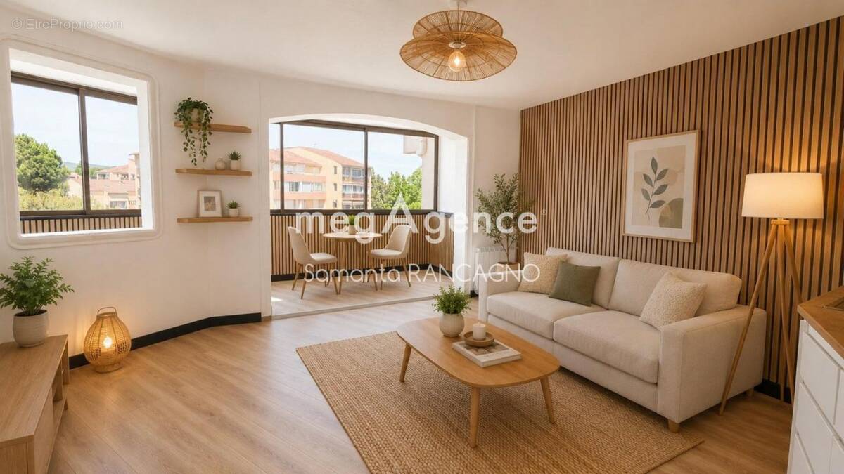 Appartement à FREJUS