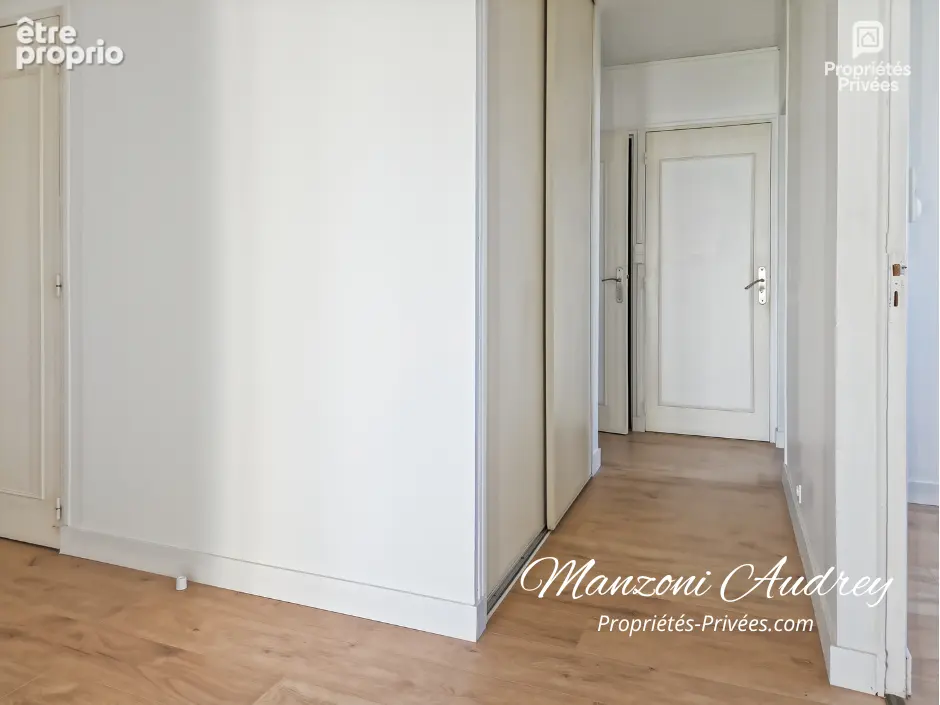 Appartement La Chapelle Saint Luc 4 pièce(s) 79 m2 - photo 8
