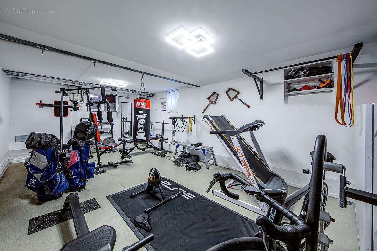 Maison 260 m² à Fontenay-Sous-Bois  - photo 9